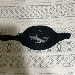 adidas fanny pack